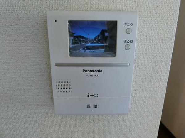 羽曳野市羽曳が丘西３丁目の貸家