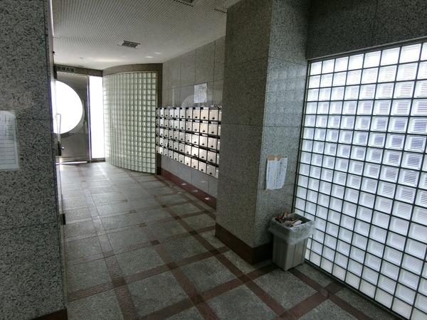 羽曳野市栄町のマンション