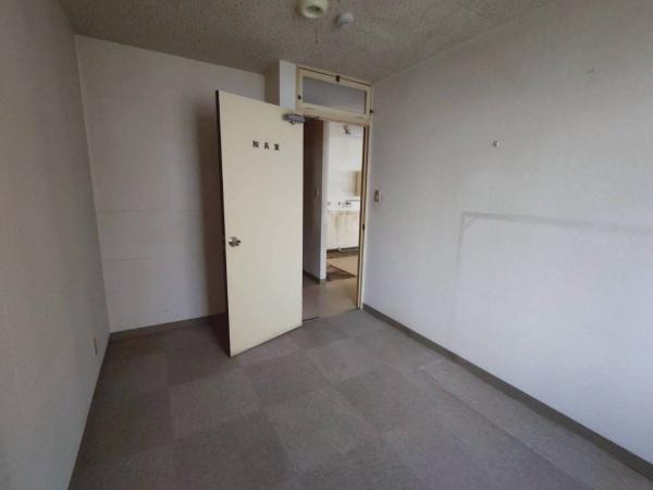 札幌市厚別区厚別東四条８丁目の店舗（建物一部）