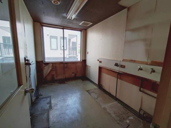 札幌市厚別区厚別東四条８丁目の店舗（建物一部）