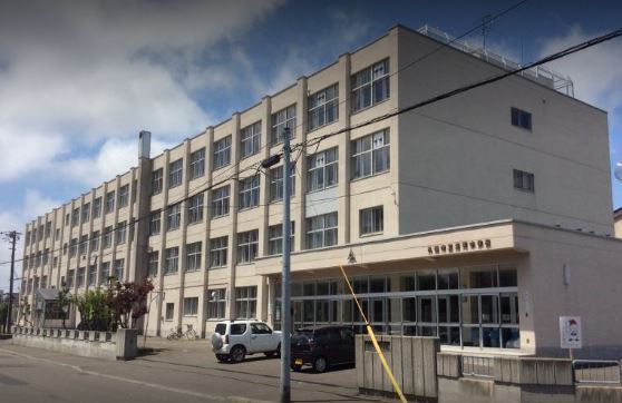 フォーレスト元町(札幌市立元町中学校)