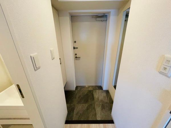 セレニテ京橋クレア(玄関)