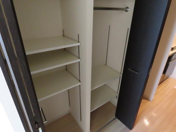 エスティメゾン京橋(収納)