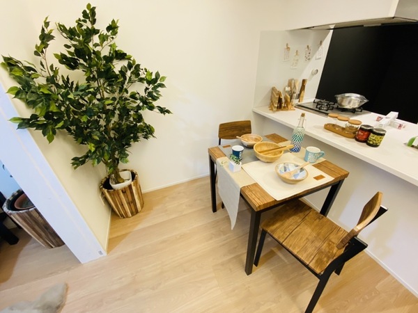 アプリーレ大阪城北(リビング)