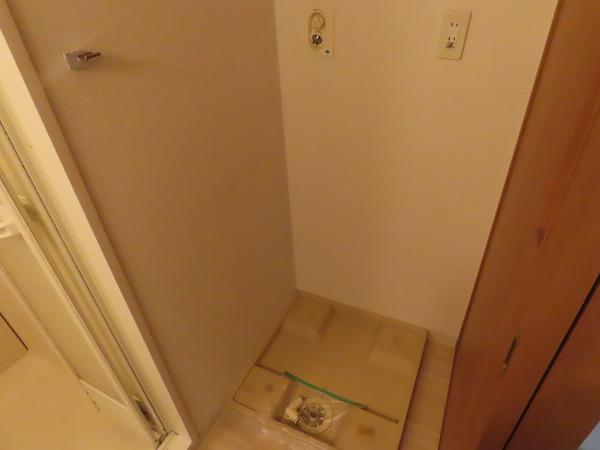 ウィスタリア京橋(玄関)