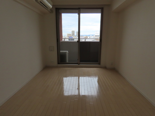 エスティメゾン京橋(洋室)