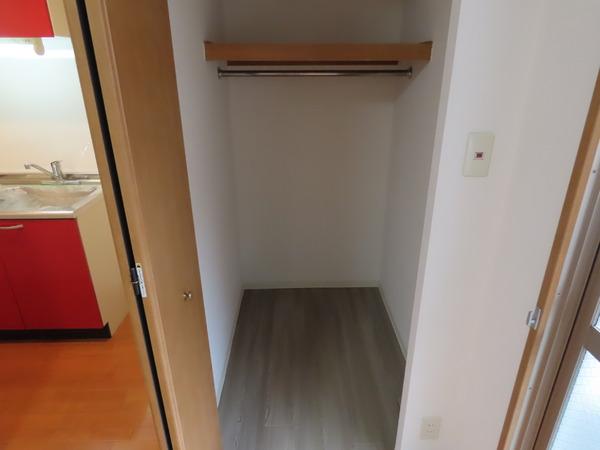 ウィスタリア京橋(収納)