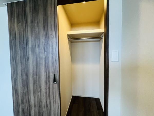 大阪市都島区都島北通1丁目のマンション(収納)