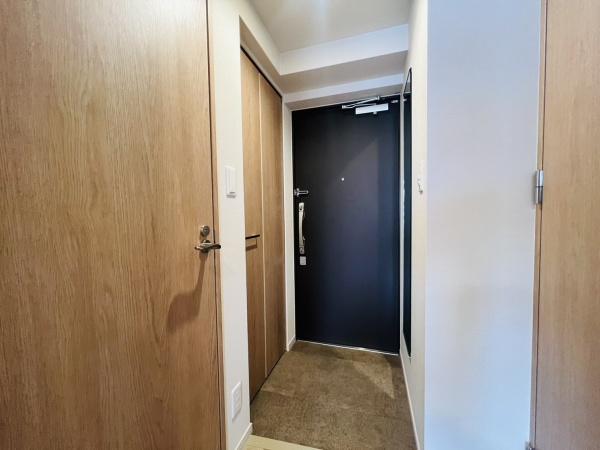 大阪市城東区東中浜9丁目のマンション(玄関)