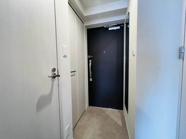 大阪市城東区東中浜9丁目のマンション(玄関)