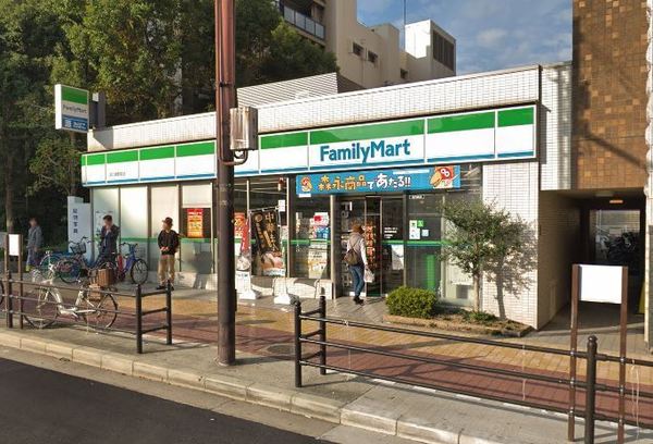 大阪市城東区永田4丁目のアパート(ファミリーマート深江橋駅前店)