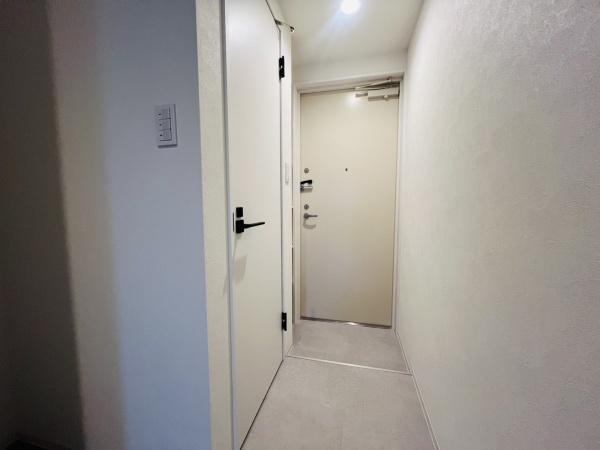 大阪市城東区東中浜9丁目のマンション(玄関)