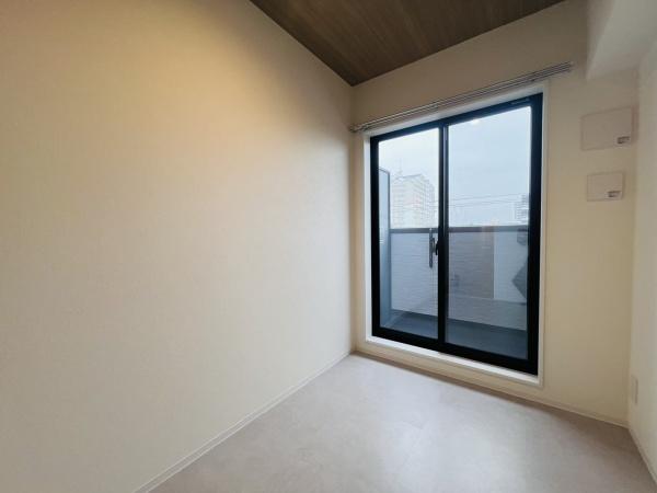 大阪市城東区東中浜9丁目のマンション(洋室)