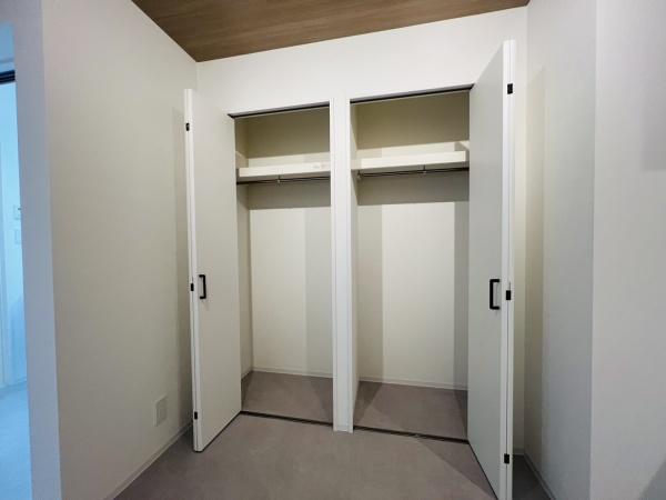 大阪市城東区東中浜9丁目のマンション(収納)