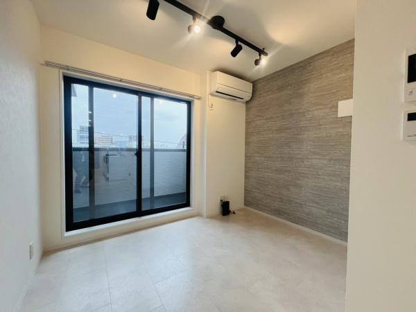 大阪市城東区東中浜9丁目のマンション(リビング)