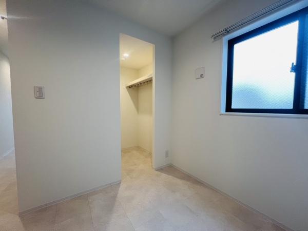 大阪市城東区東中浜9丁目のマンション(洋室)