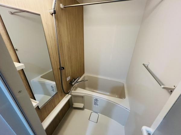 大阪市城東区東中浜9丁目のマンション(バス)