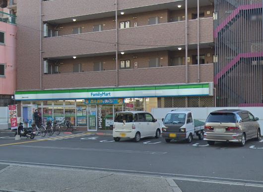大阪市城東区東中浜9丁目のマンション(ファミリーマート緑橋中央大通店)