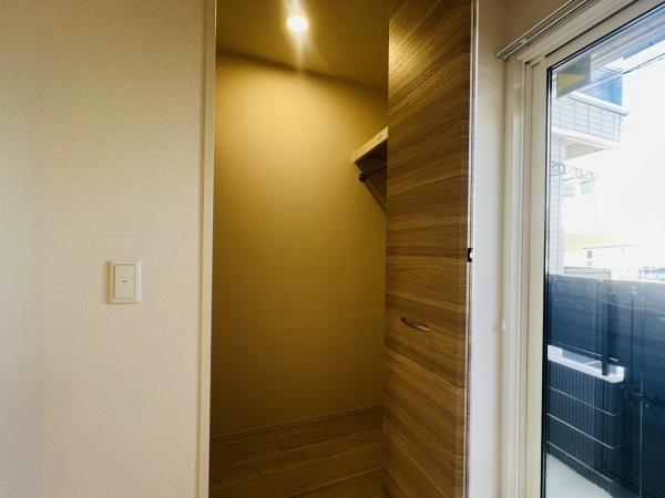 大阪市城東区諏訪3丁目のアパート(収納)