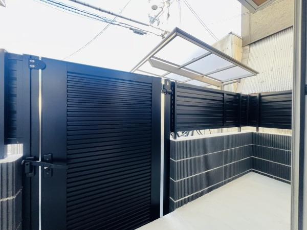 大阪市城東区諏訪3丁目のアパート(バルコニー)