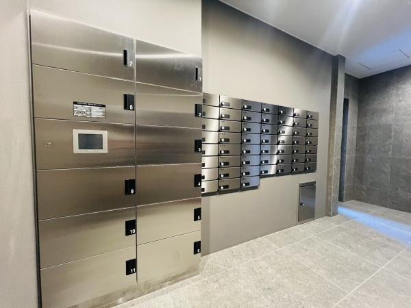 大阪市城東区東中浜2丁目のマンション(エントランス)