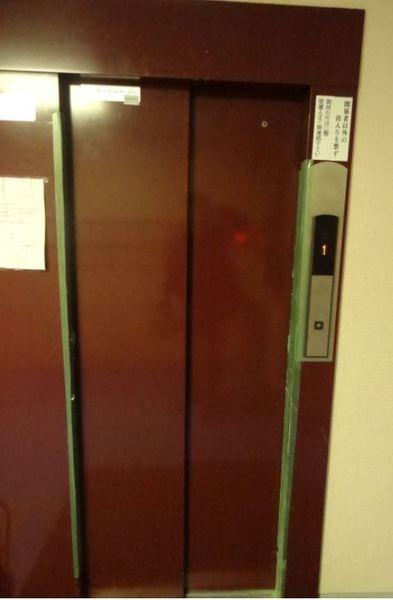 大阪市都島区中野町3丁目のマンション(玄関)