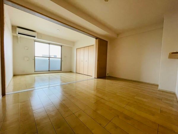 プリムローズ　アヴェニュー