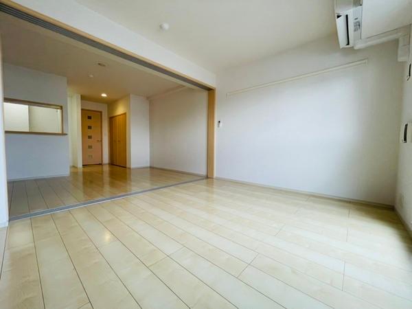 プリムローズ　アヴェニュー