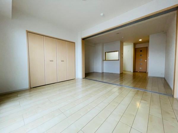 プリムローズ　アヴェニュー