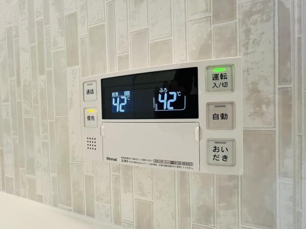 エス．フィールド奏