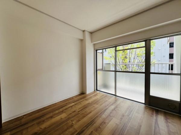 緑橋コーポ１号棟