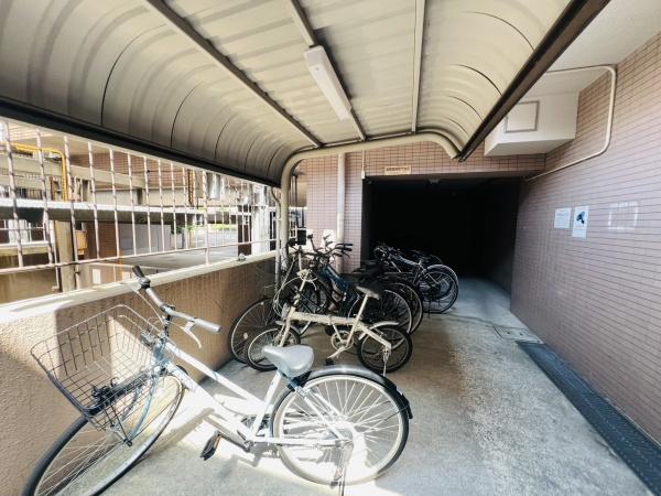 楠青山ビル別館