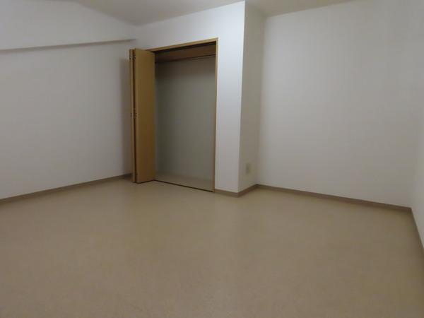 グレース黒崎