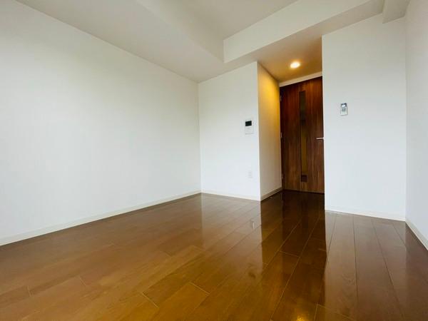 レジュールアッシュ京橋クロス