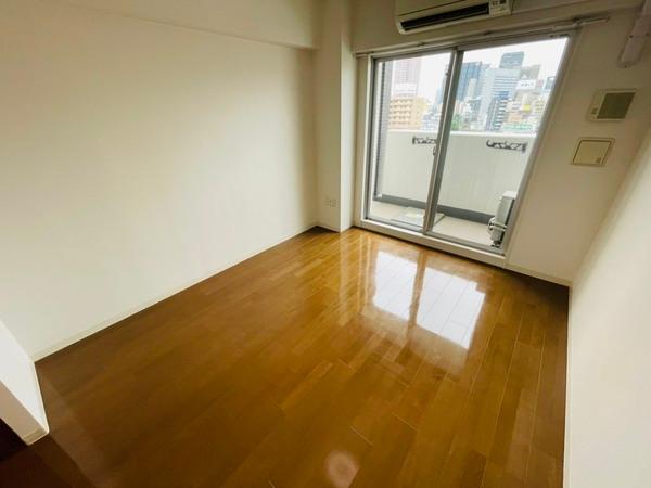 レジュールアッシュ京橋クロス