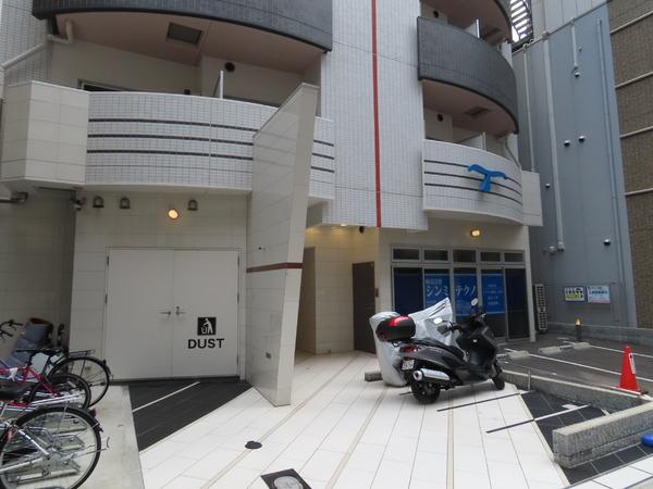 セレニテ梅田EST