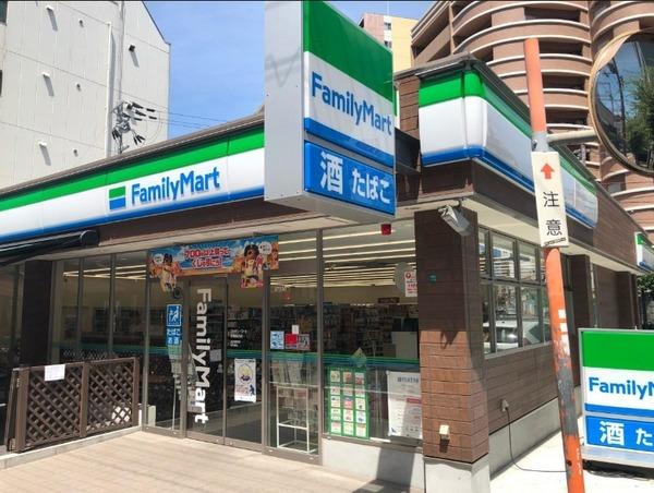 コンソラーレ東野田(ファミリーマート京橋駅西店)