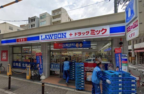コンフォリア西天満(ローソン＋ドラッグミック西天満四丁目店)