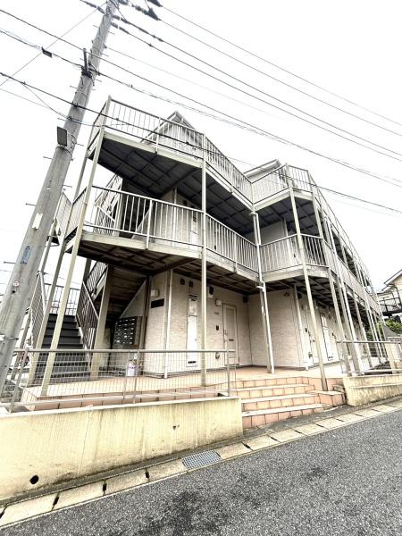 習志野市谷津５丁目のアパート