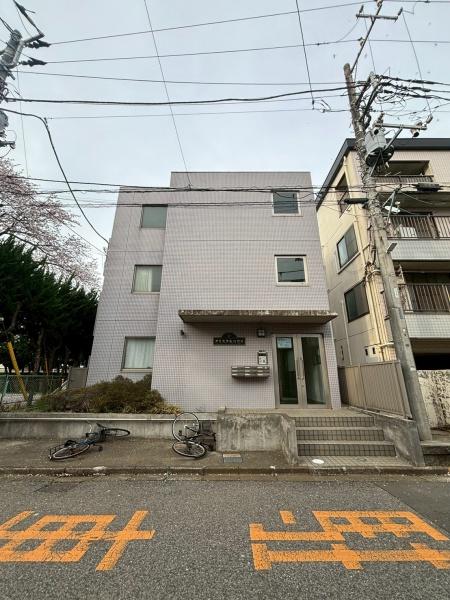 クリスタルハウス