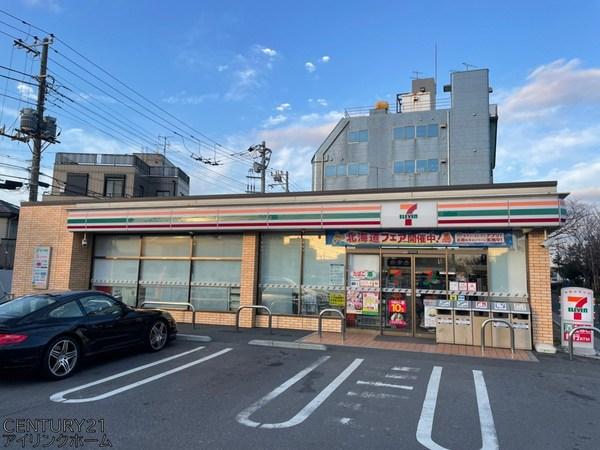 RegaroVⅢ(セブンイレブン宮本3丁目店)