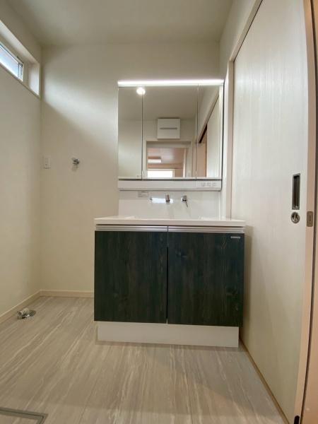 前原東3丁目戸建て