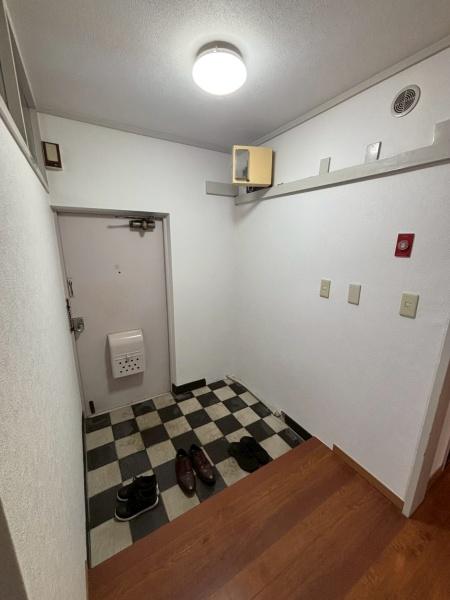 船橋市薬円台4丁目のマンション(玄関)