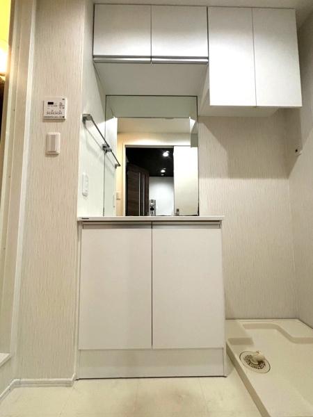 RegaroⅢ(洗面台・洗面所)