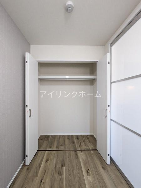 Regaro船橋馬込沢(収納)