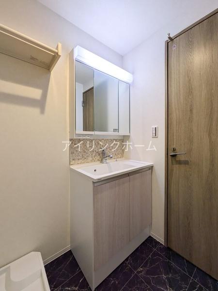 Regaro船橋馬込沢(洗面台・洗面所)