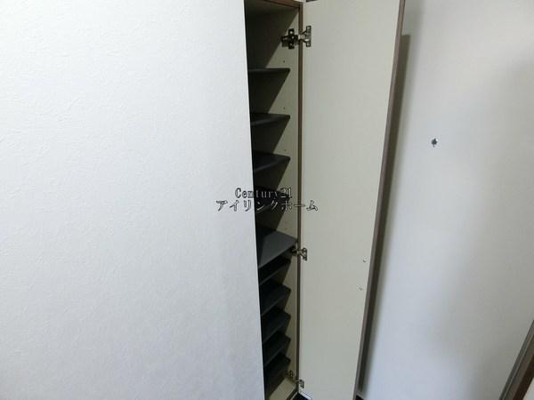 ルージェ薬円台(玄関)