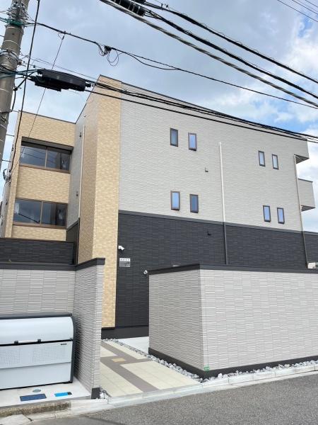 船橋市薬円台５丁目のマンション