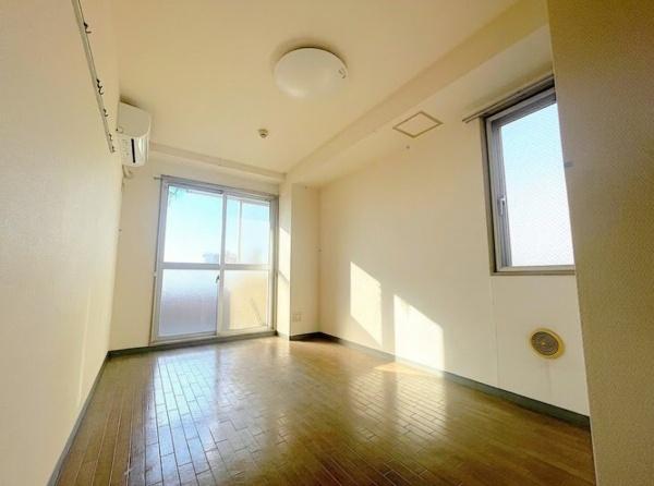 市川市市川２丁目のマンション