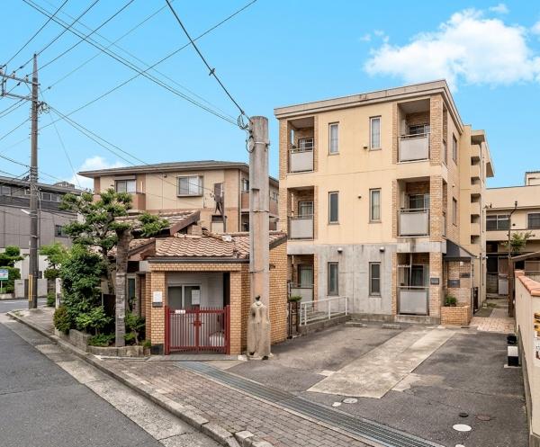 市川市市川3丁目のマンション